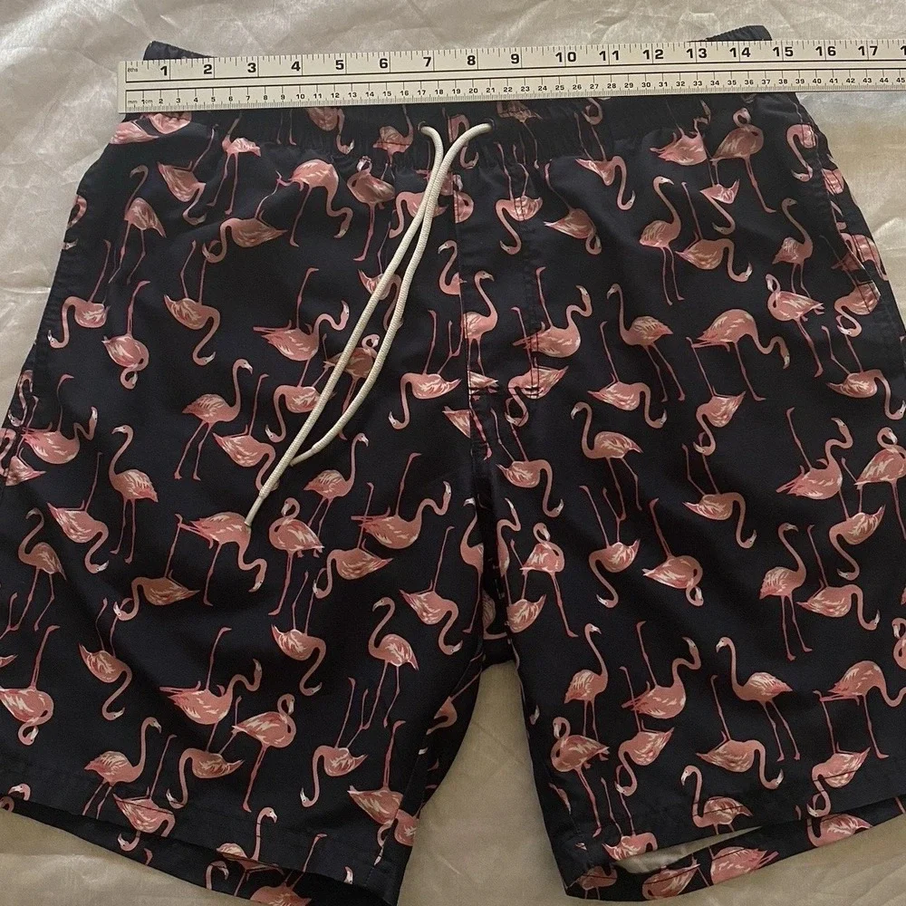 Old Navy Flamingo Swim Shorts Small 30